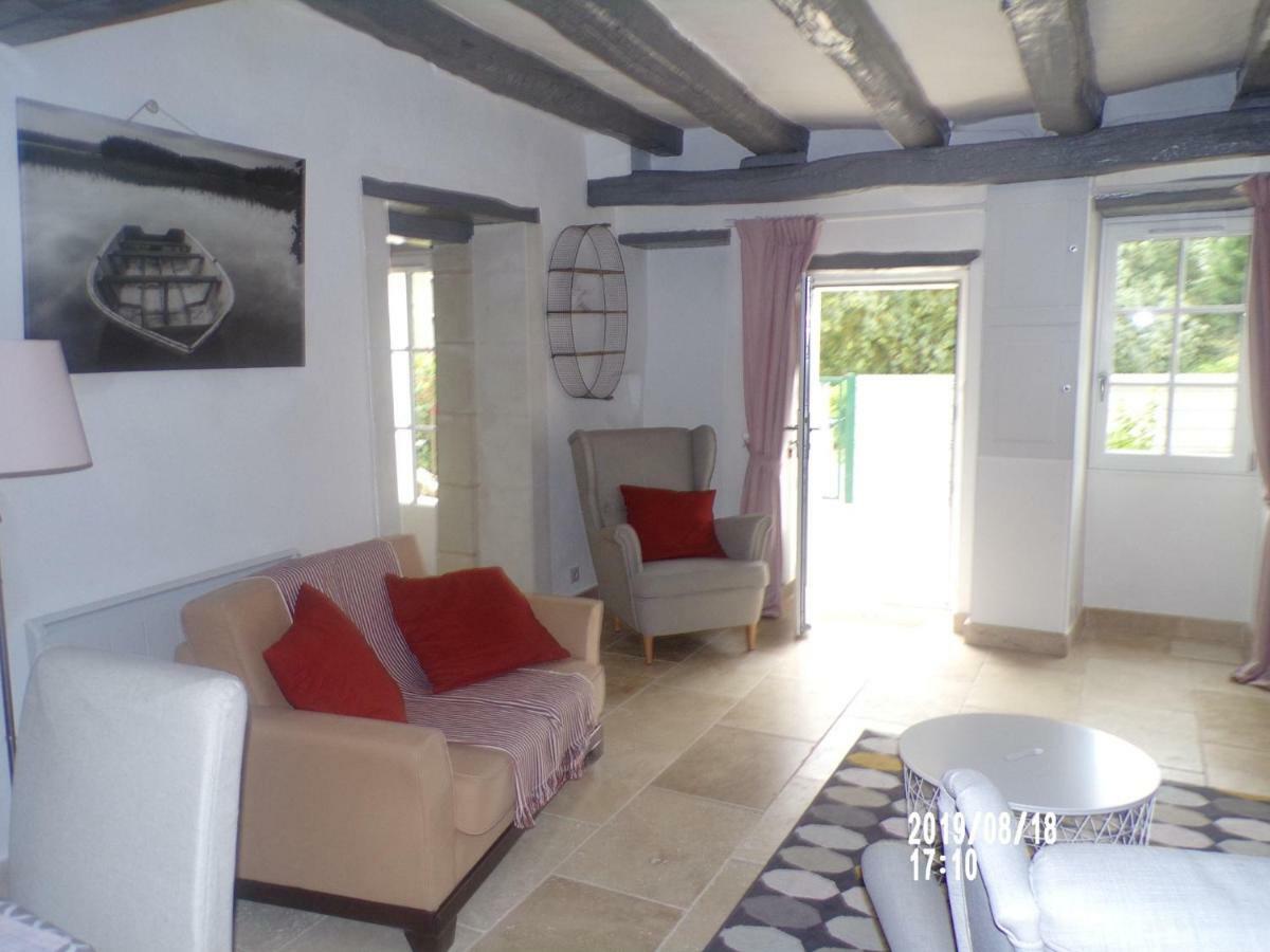 Holiday home Le Troglo Des Renaudieres Azay-le-Rideau